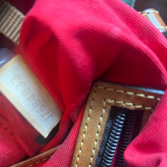 Pre Loved Dooney and Burke - Picture 4 of 4